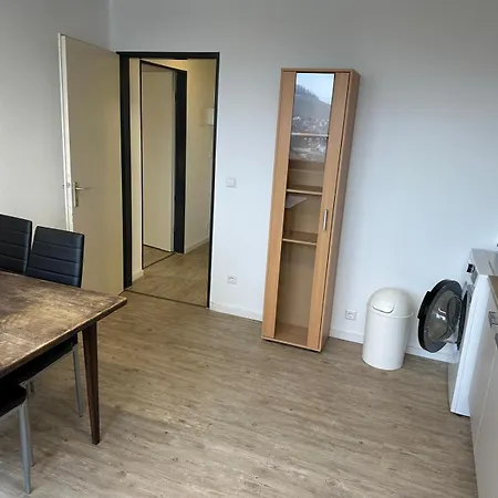 Allee 40 Mit Tollem Ausblick Aus 7-og Apartment